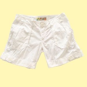 Roxy White Shorts Women's Size 5